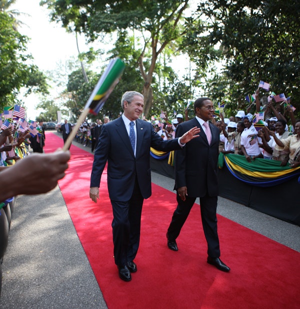 President George W. Bush and President Jakaya Kikwete of Tanzania, sign the $698 million Millennium Challenge Compact, Feb. 17, 2008, in Dar es Salaam. (White House/Eric Draper
